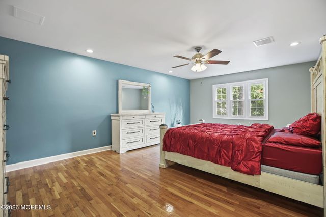 35 Ruby Drive, Morganville, NJ 07751