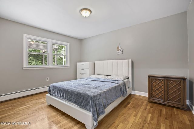 35 Ruby Drive, Morganville, NJ 07751