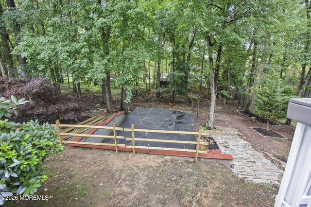 35 Ruby Drive, Morganville, NJ 07751