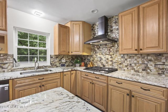 35 Ruby Drive, Morganville, NJ 07751