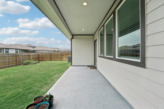 134 Wichita River RD, Hutto, TX 78634