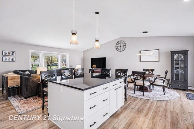 4206 Melody Lane, Midland, MI 48642