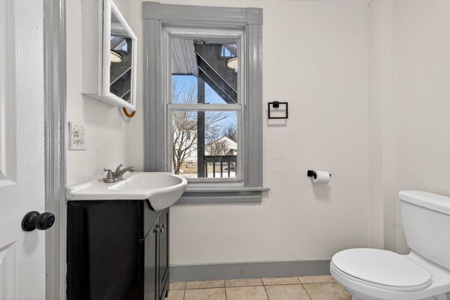 670 Harvard Street, Manchester, NH 03103