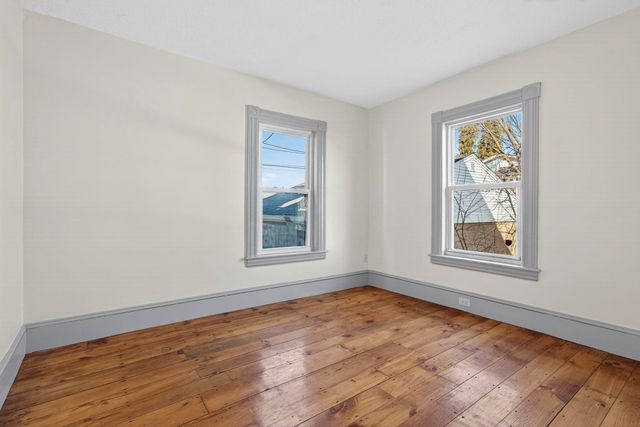 670 Harvard Street, Manchester, NH 03103