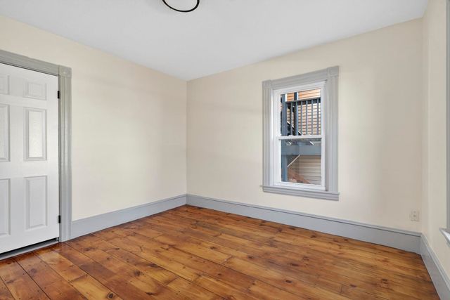 670 Harvard Street, Manchester, NH 03103