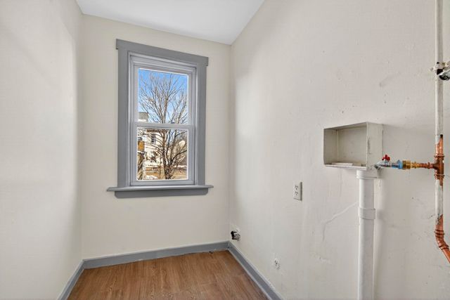 670 Harvard Street, Manchester, NH 03103