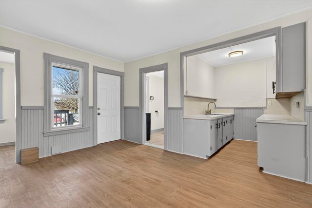 670 Harvard Street, Manchester, NH 03103