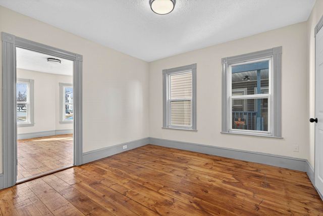670 Harvard Street, Manchester, NH 03103
