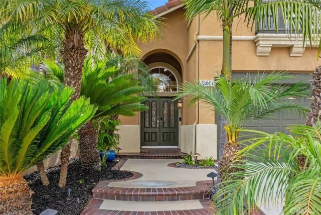 28001 Loretha Lane, Laguna Niguel, CA 92677