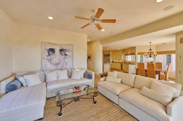 258 S Ulukoa Pl, Lahaina, HI 96761