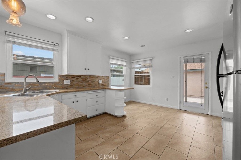 4922 4924 64th, San Diego, CA 92115 — photo 4