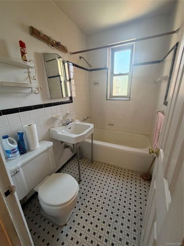 1111 Midland Avenue 5A, Bronxville, NY 10708