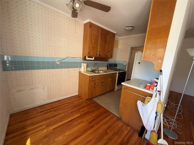 1111 Midland Avenue 5A, Bronxville, NY 10708