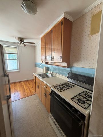 1111 Midland Avenue 5A, Bronxville, NY 10708