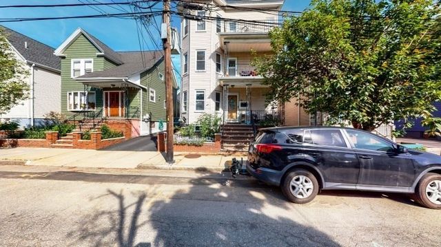11 Partridge Ave 3, Somerville, MA 02145