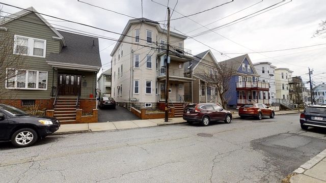 11 Partridge Ave 3, Somerville, MA 02145