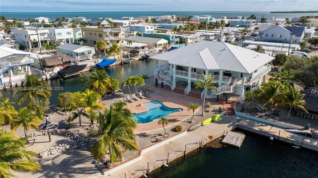 301 Oleander Dr, Tavernier, FL 33070