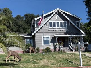 245 W Scenic Drive, Monrovia, CA 91016