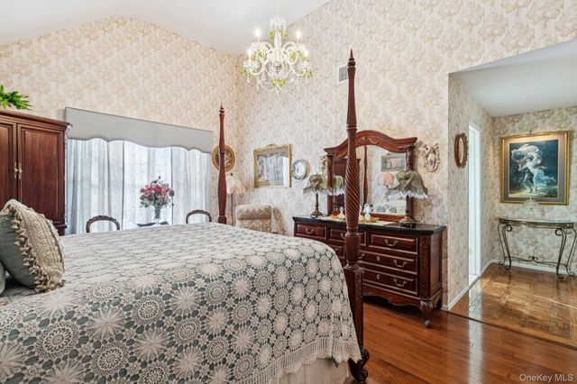 48 Neil Drive, Farmingville, NY 11738