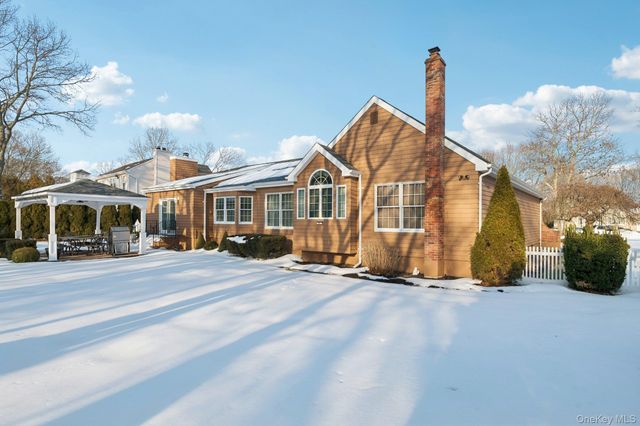 48 Neil Drive, Farmingville, NY 11738