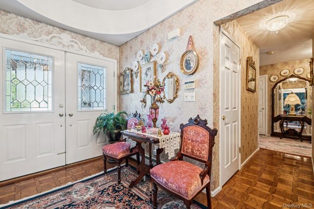 48 Neil Drive, Farmingville, NY 11738