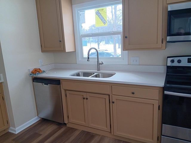 409 N Rosa Road, Madison, WI 53705