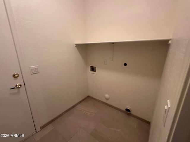 17012 E SALIDA Drive B, Fountain Hills, AZ 85268
