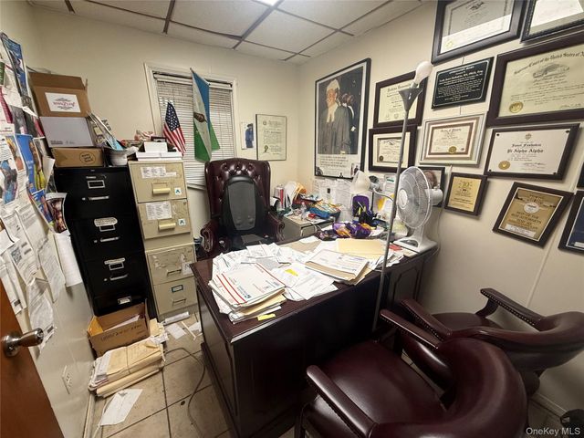 10522 Jamaica Avenue, Richmond Hill, NY 11418