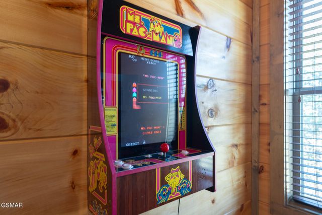 310 Paul Lafollette Way, Sevierville, TN 37876