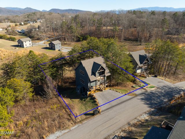 310 Paul Lafollette Way, Sevierville, TN 37876