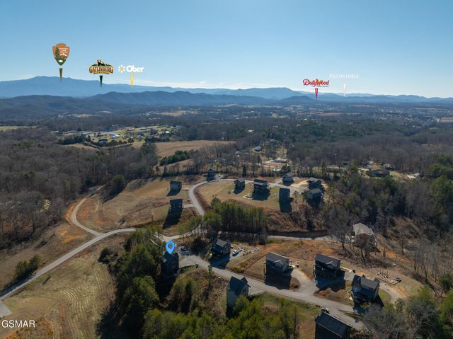 310 Paul Lafollette Way, Sevierville, TN 37876