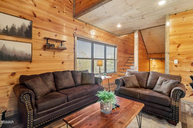 310 Paul Lafollette Way, Sevierville, TN 37876