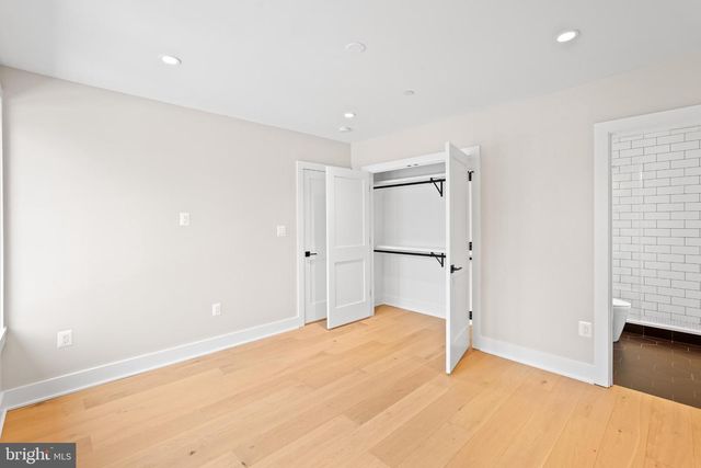 9909 DICKENS AVE, Bethesda, MD 20814