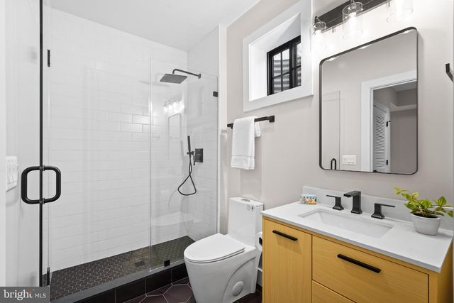 9909 DICKENS AVE, Bethesda, MD 20814