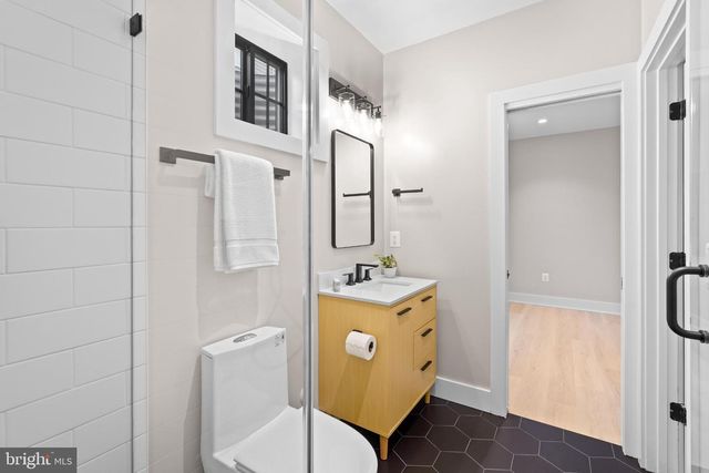 9909 DICKENS AVE, Bethesda, MD 20814