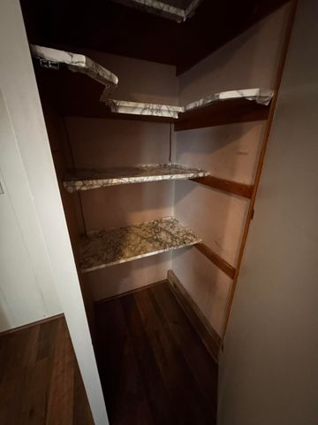 1304 Floydada, Plainview, TX 79072