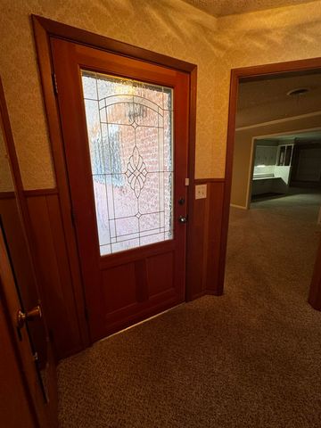 1304 Floydada, Plainview, TX 79072