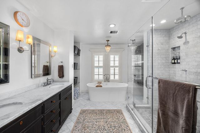 1741 Banks Street, Houston, TX 77098