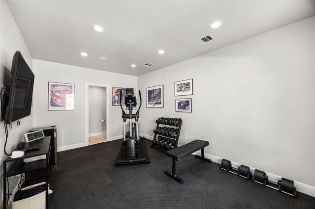 1741 Banks Street, Houston, TX 77098