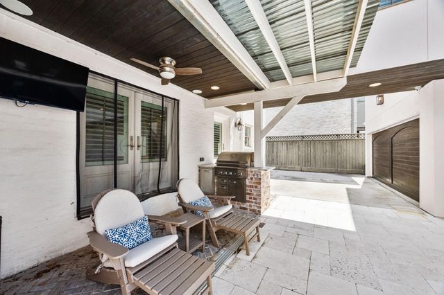 1741 Banks Street, Houston, TX 77098