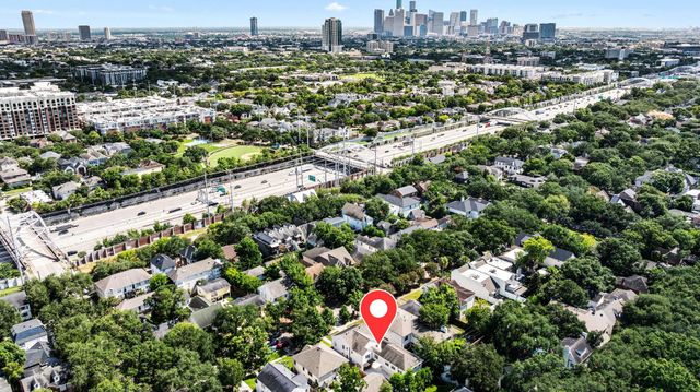 1741 Banks Street, Houston, TX 77098