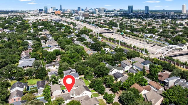 1741 Banks Street, Houston, TX 77098