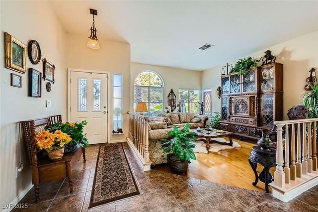 2012 Lady Lake Street, Las Vegas, NV 89128