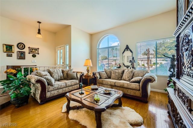 2012 Lady Lake Street, Las Vegas, NV 89128