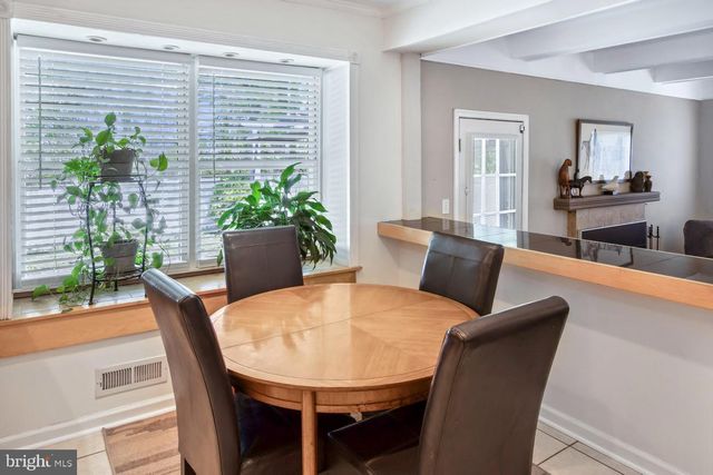 745 CORNWALLIS DR, Mount Laurel, NJ 08054