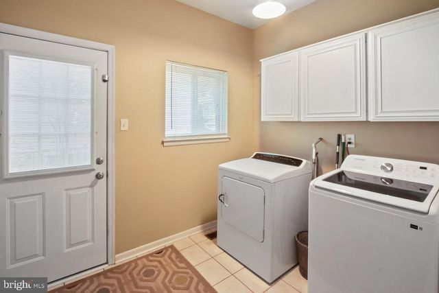 745 CORNWALLIS DR, Mount Laurel, NJ 08054