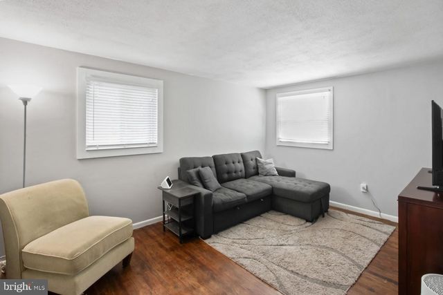 745 CORNWALLIS DR, Mount Laurel, NJ 08054