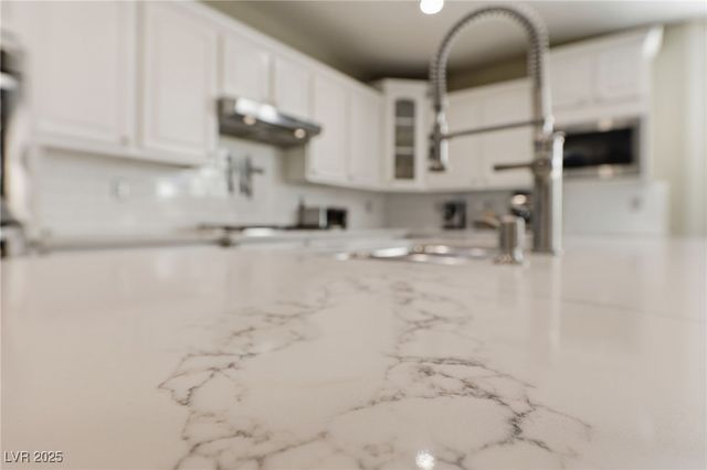 10728 Rivendell Avenue, Las Vegas, NV 89135