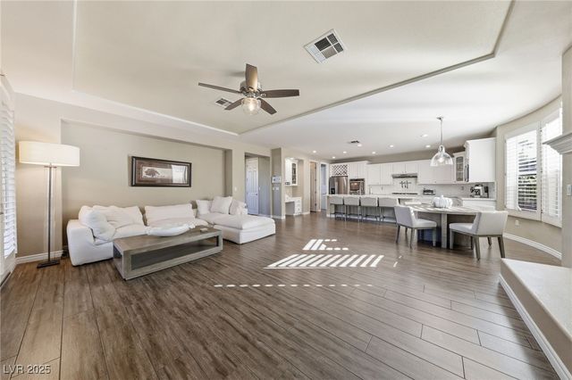 10728 Rivendell Avenue, Las Vegas, NV 89135