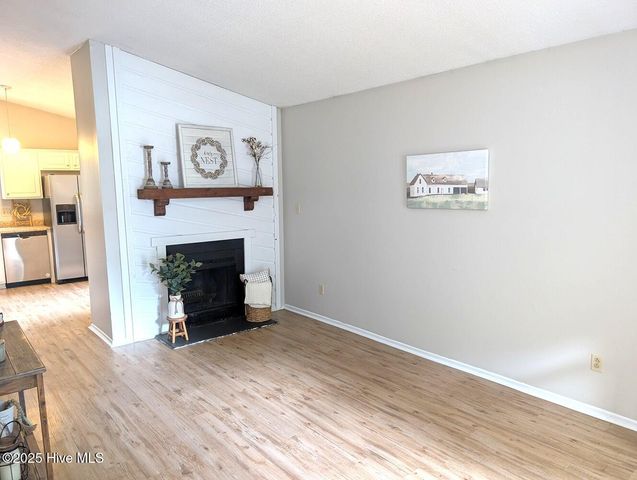 112 Twinwood Drive, Jacksonville, NC 28546